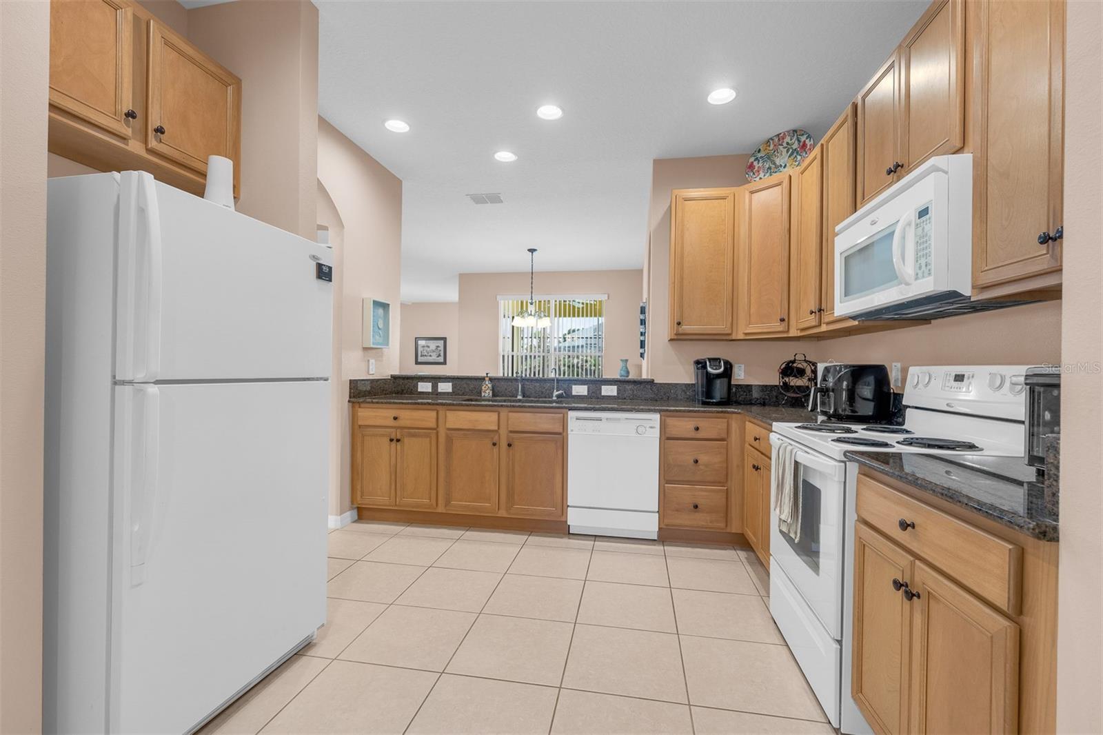 196 MINNIEHAHA CIR, HAINES CITY, FL — photo 9