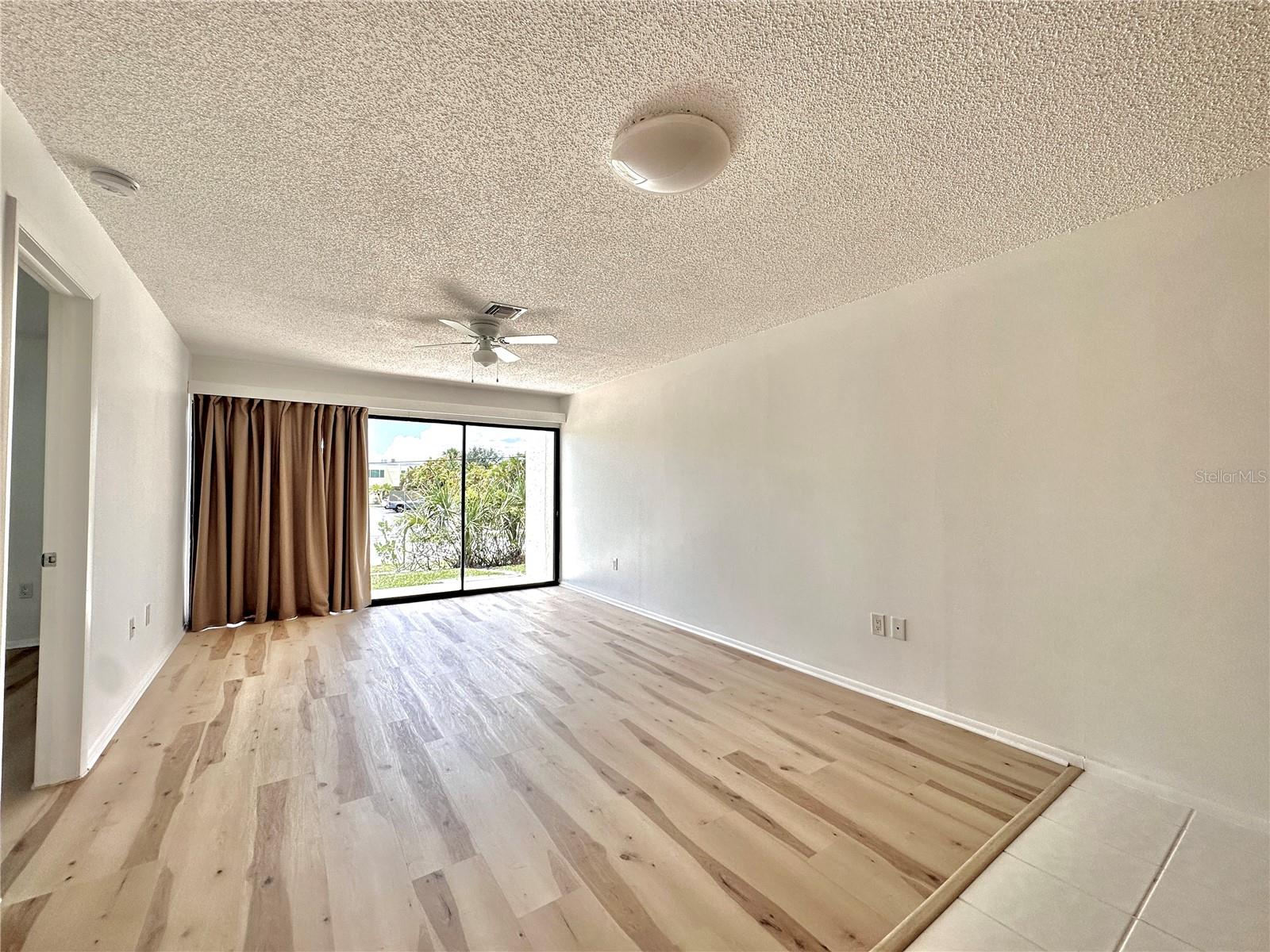 1001 W MARION AVE #9, PUNTA GORDA, FL — photo 12
