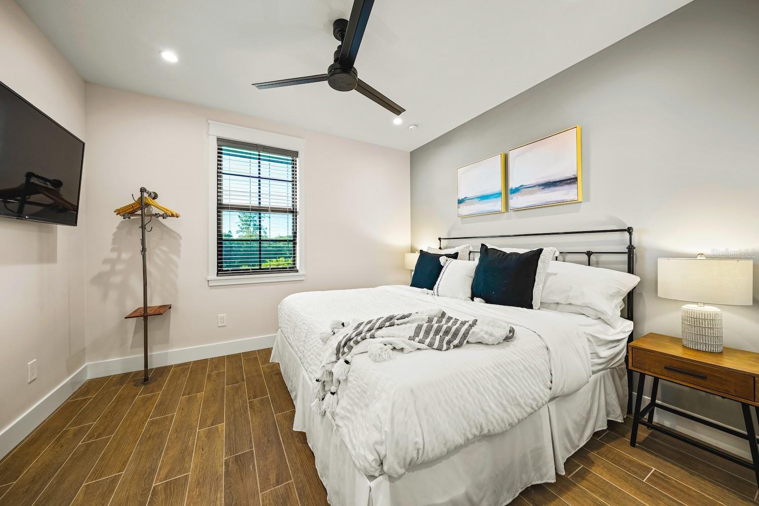 6910 MIDNIGHT PASS RD #B, SARASOTA, FL — photo 21