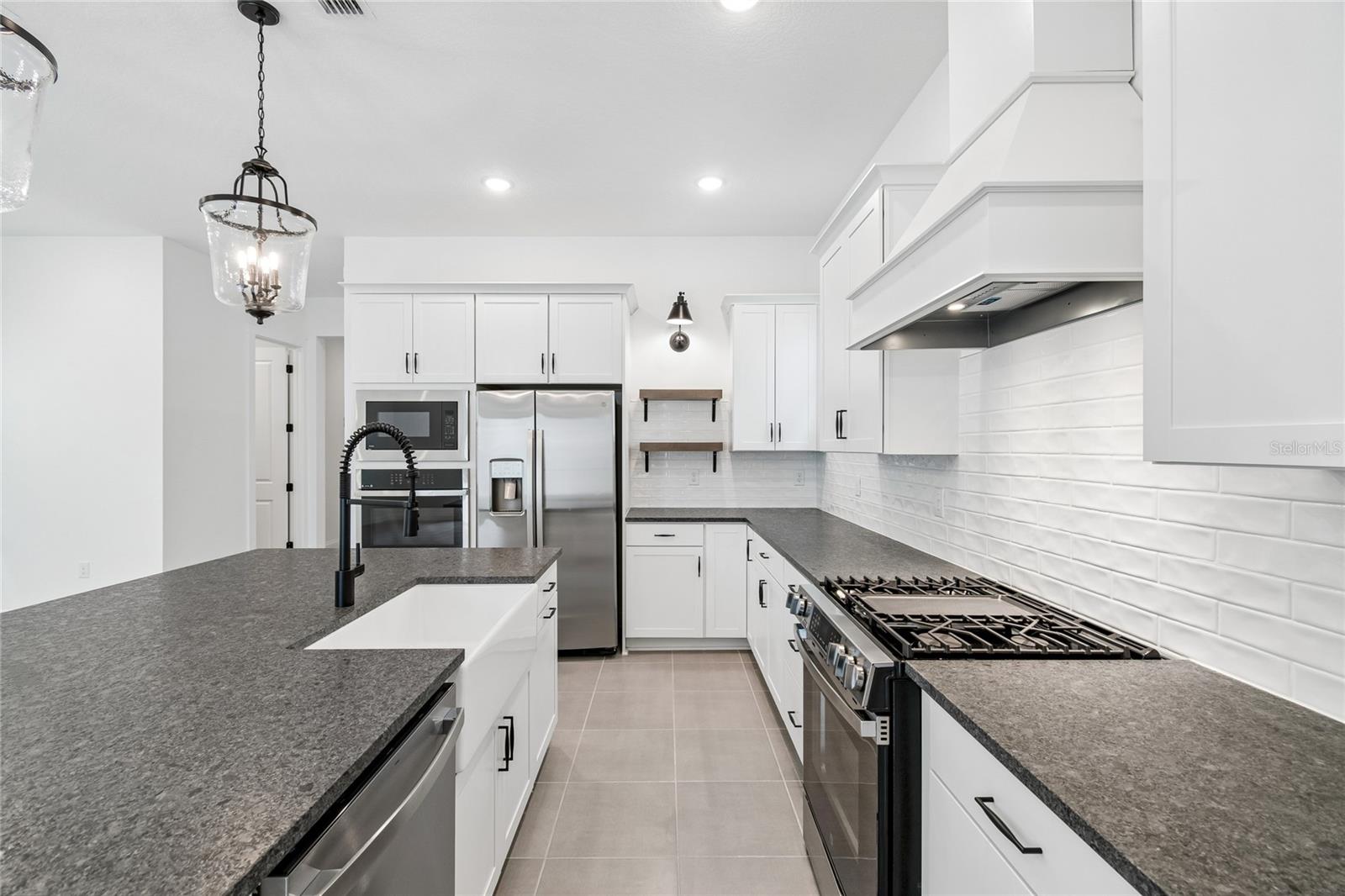 12451 CLEAR SAPPHIRE DR, WINTER GARDEN, FL — photo 10