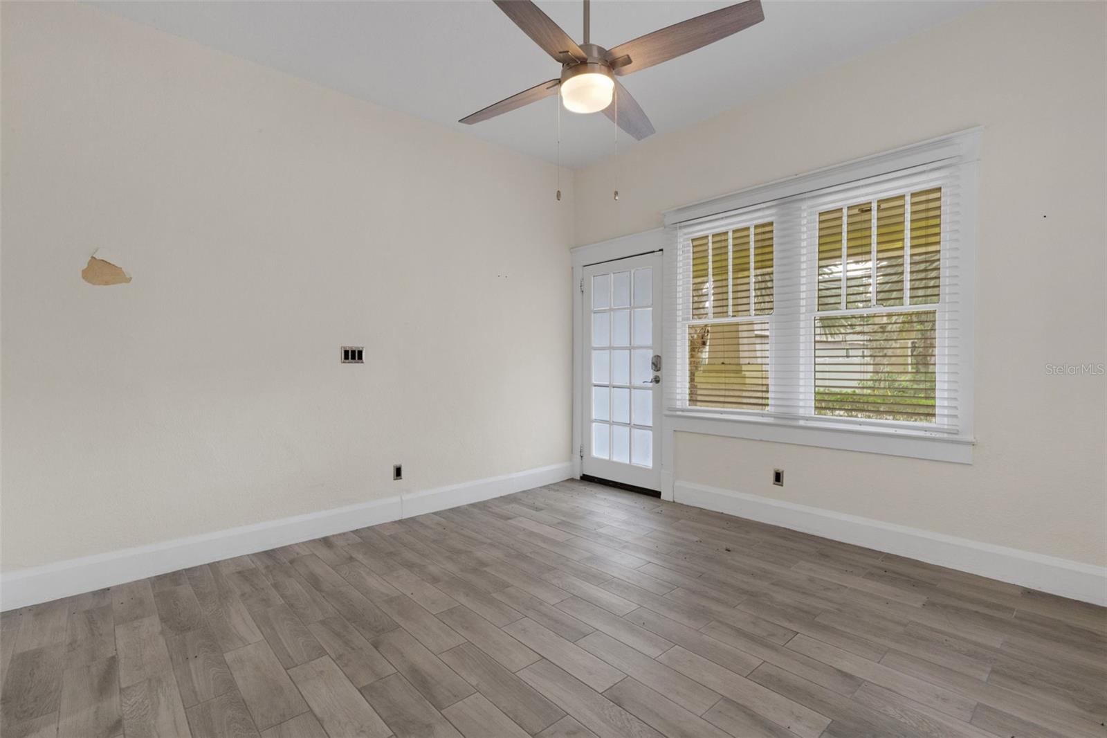 833/835 JOHNSON AVE #833/835, LAKELAND, FL — photo 3