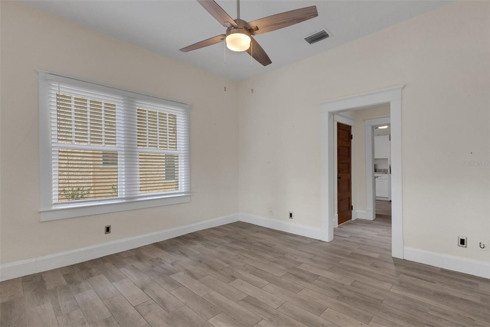 833/835 JOHNSON AVE #833/835, LAKELAND, FL — photo 4