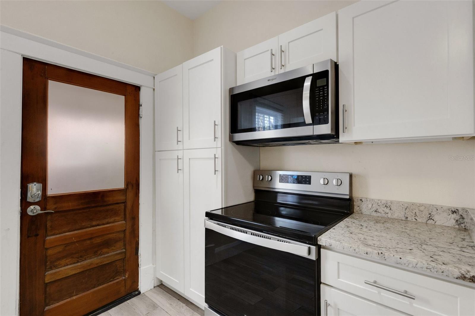833/835 JOHNSON AVE #833/835, LAKELAND, FL — photo 11