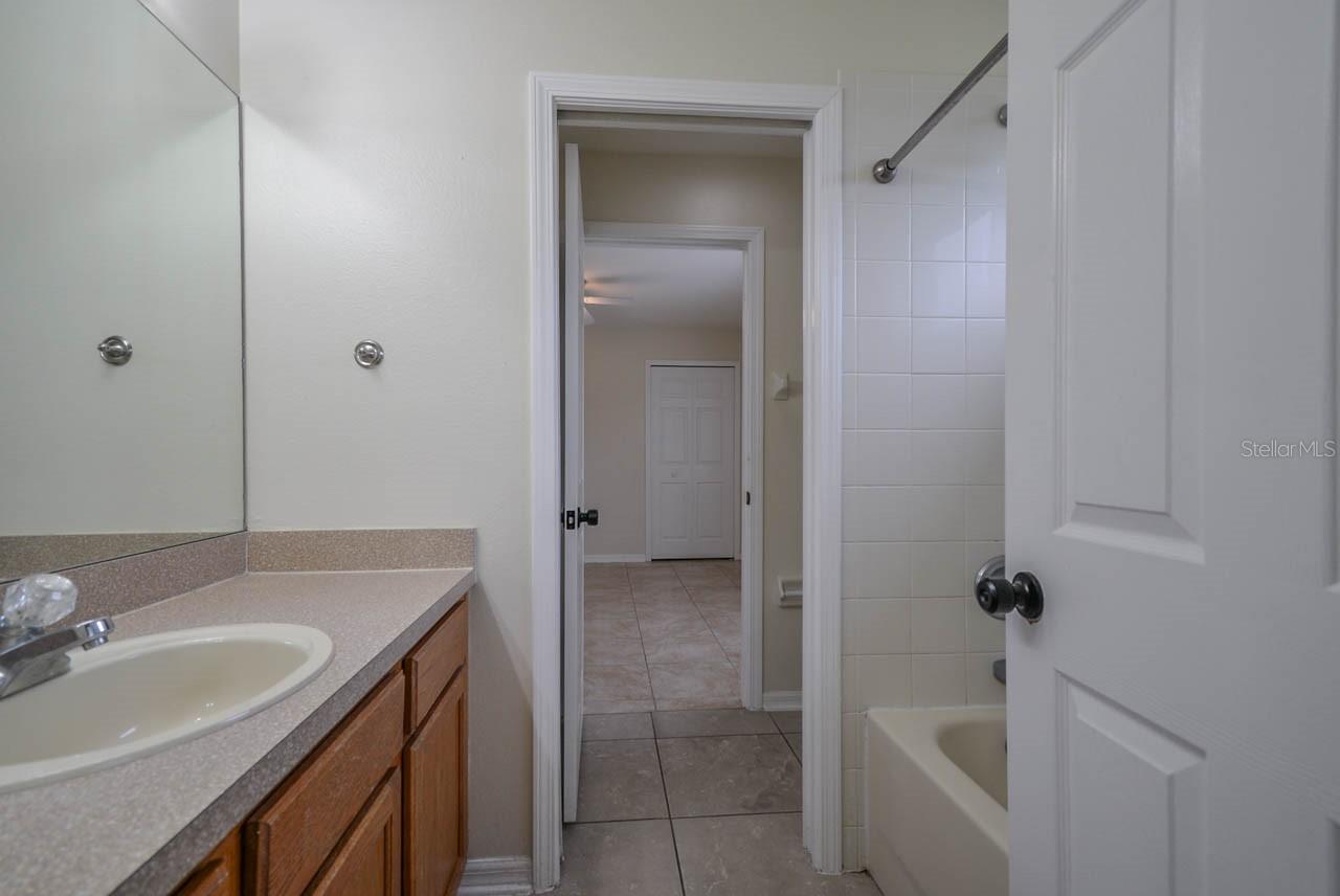 1607 AVONDALE RIDGE DR, PLANT CITY, FL — photo 15