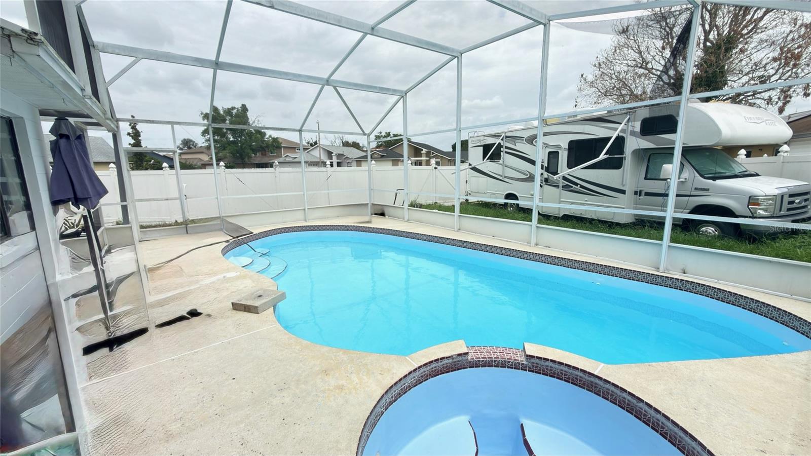 187 PINEWOOD CIR, KISSIMMEE, FL — photo 17