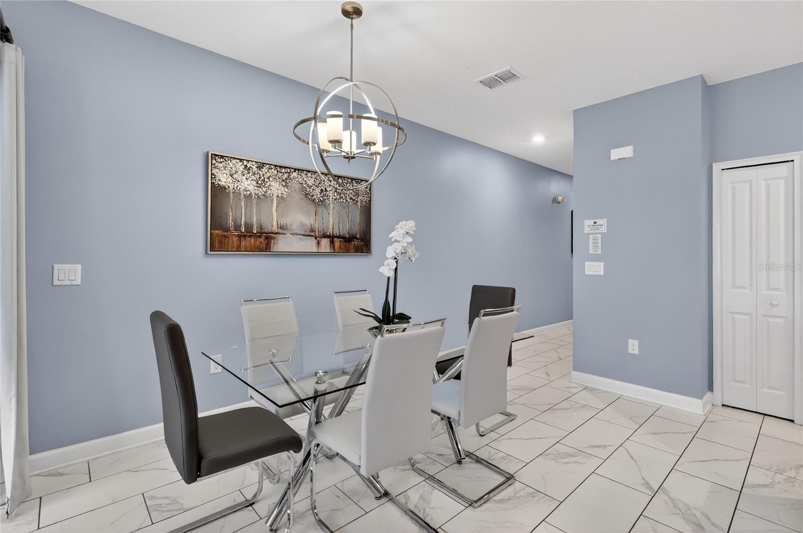 8980 STINGER DR, DAVENPORT, FL — photo 3