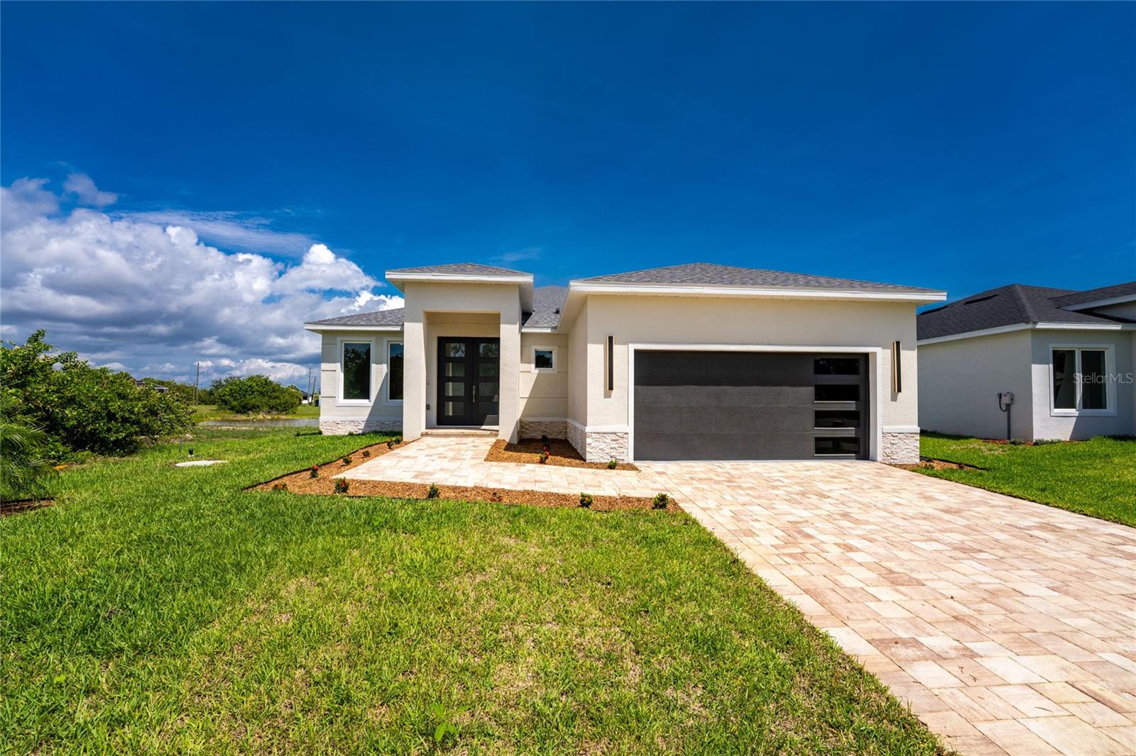 205 REDWOOD RD, ROTONDA WEST, FL — photo 2