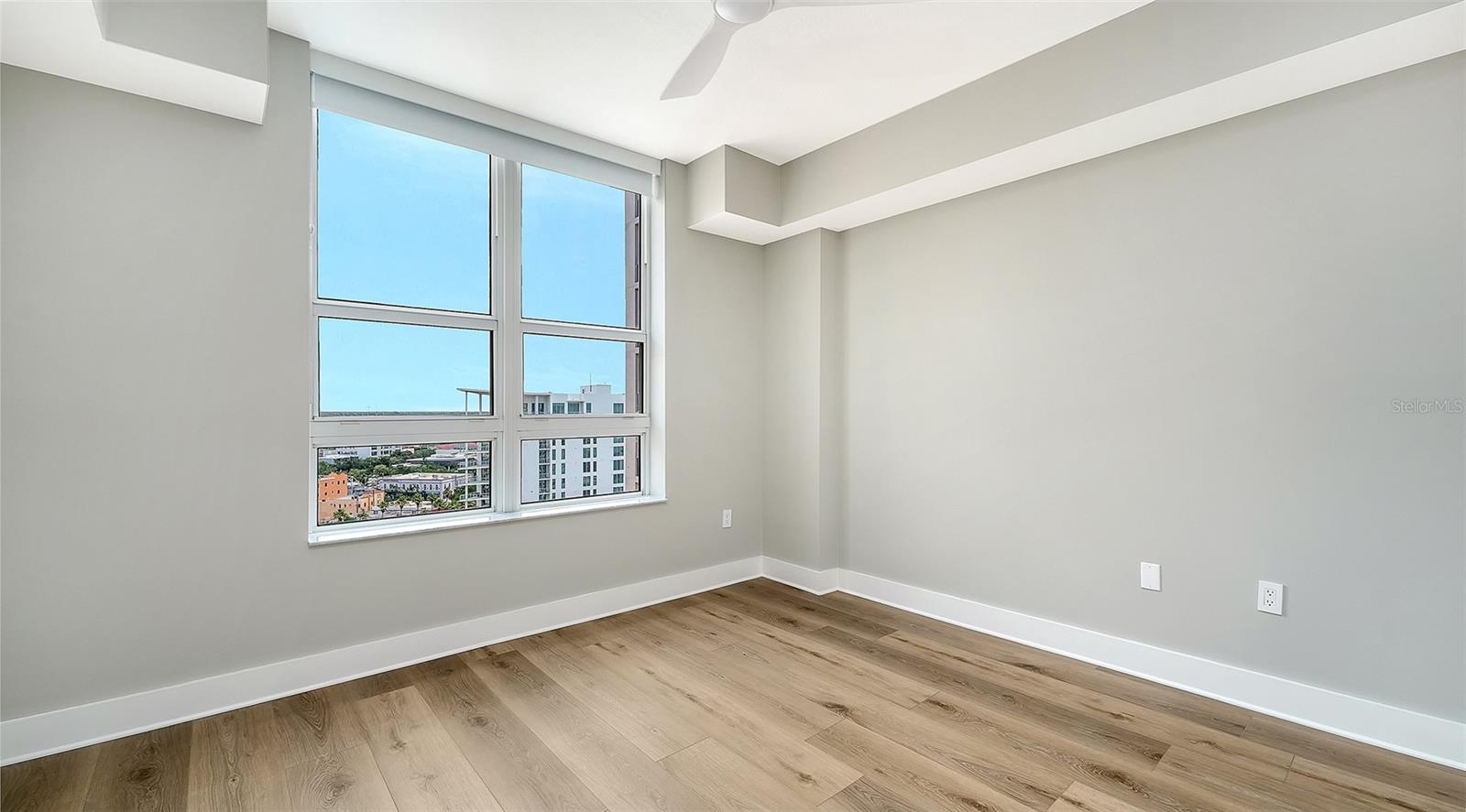 1350 MAIN ST #1407, SARASOTA, FL — photo 32