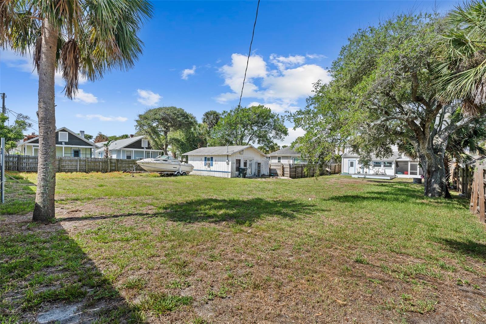 129 S WILD OLIVE AVE, DAYTONA BEACH, FL — photo 32