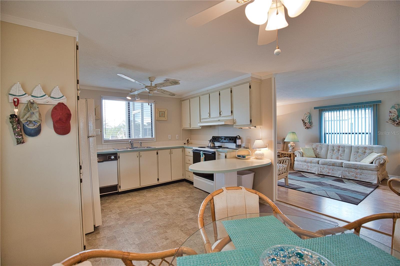 632 LA JOLLA CIR, NORTH PORT, FL — photo 6