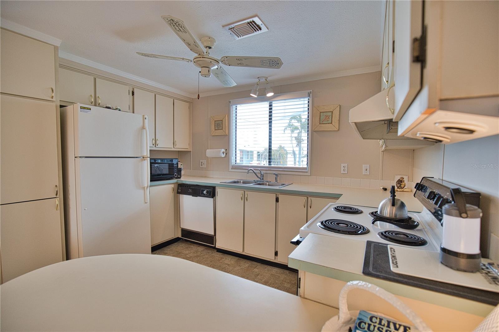 632 LA JOLLA CIR, NORTH PORT, FL — photo 7