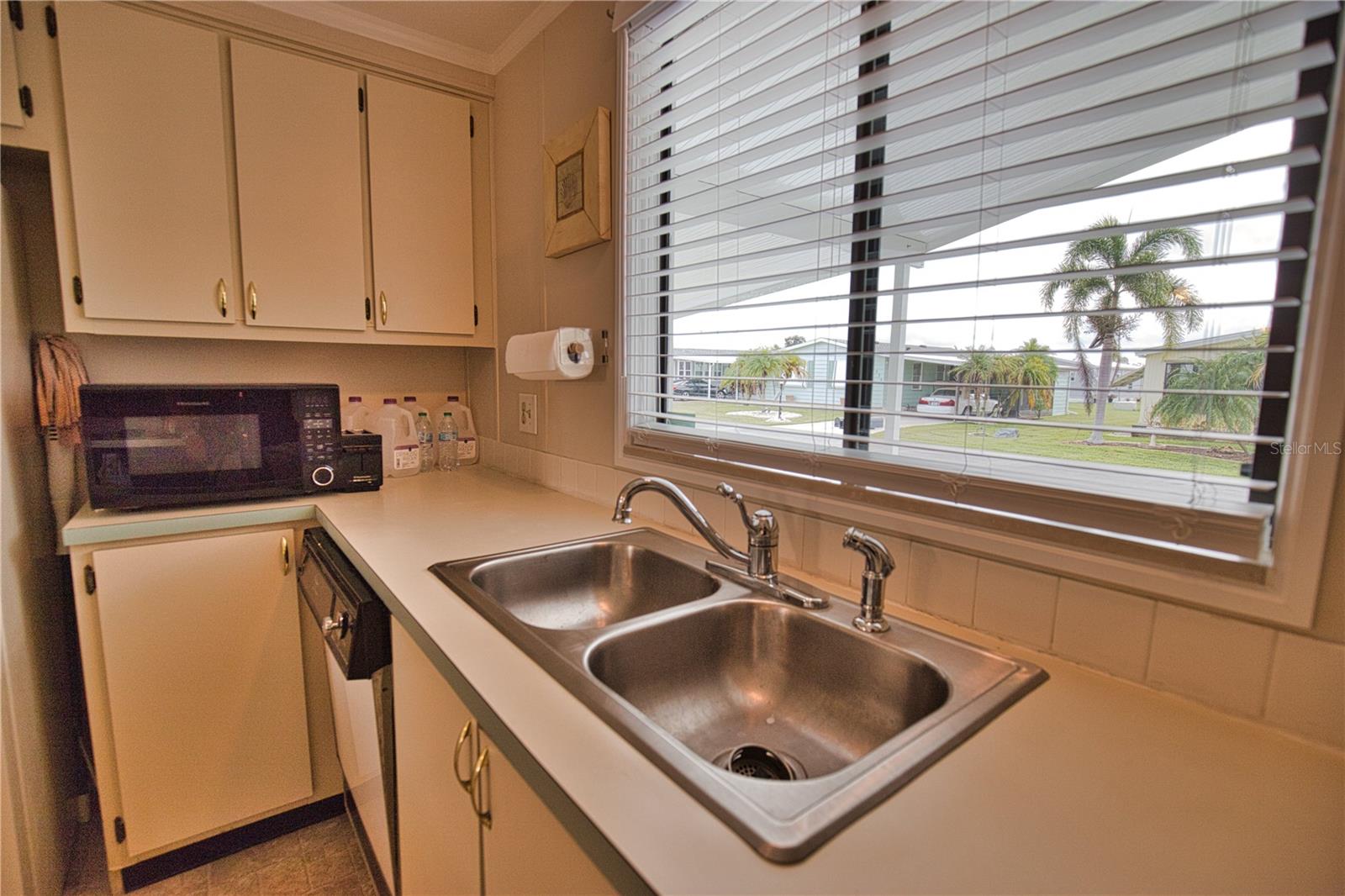 632 LA JOLLA CIR, NORTH PORT, FL — photo 10
