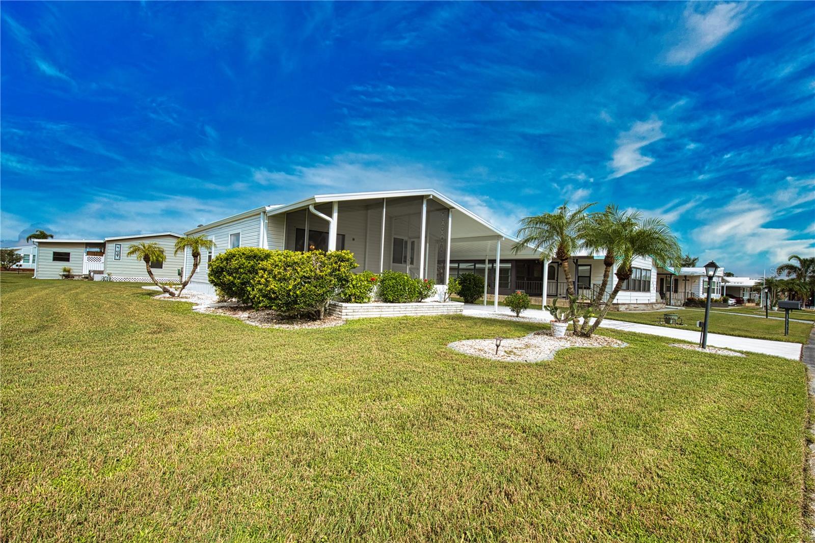 632 LA JOLLA CIR, NORTH PORT, FL — photo 32