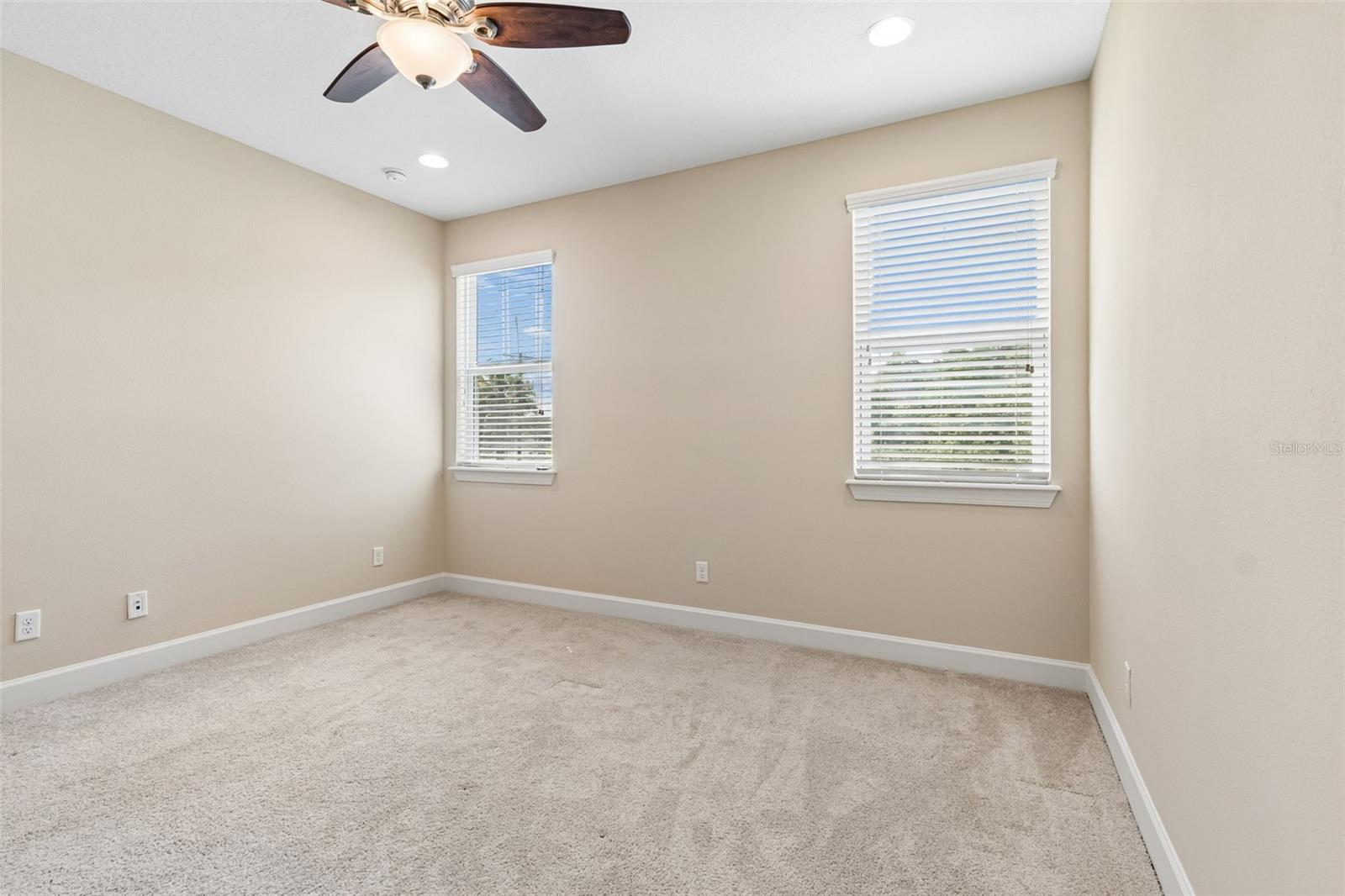 606 CABERNET WAY, OLDSMAR, FL — photo 41
