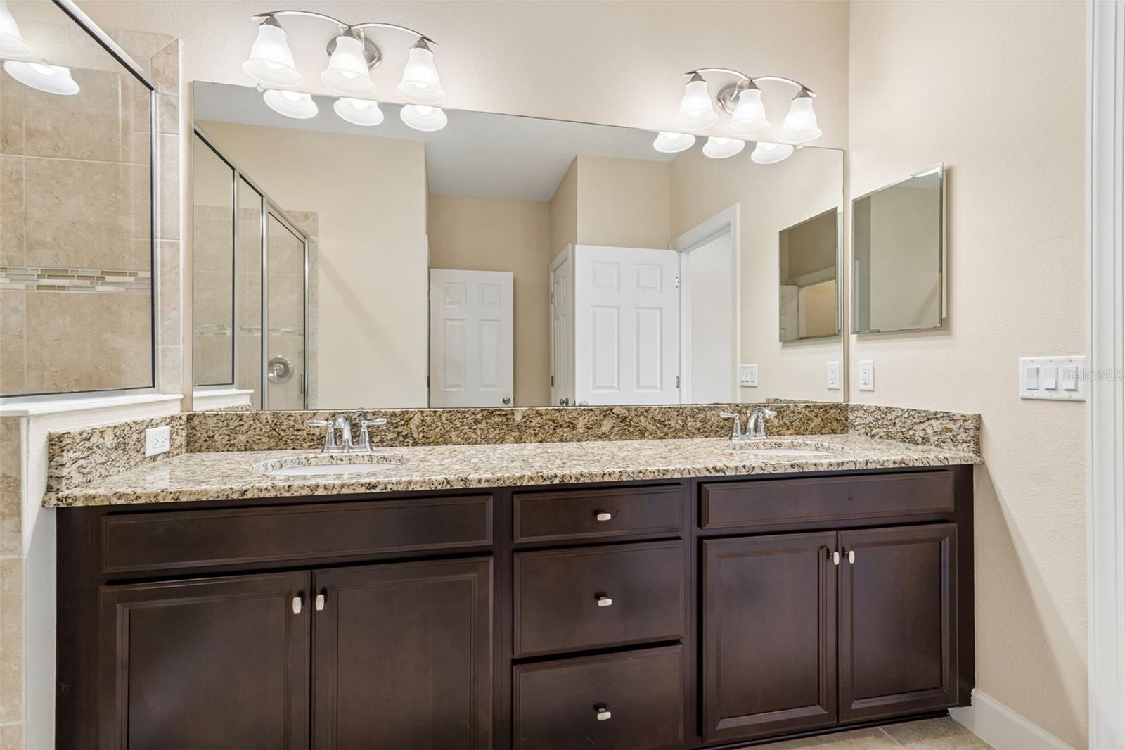606 CABERNET WAY, OLDSMAR, FL — photo 42
