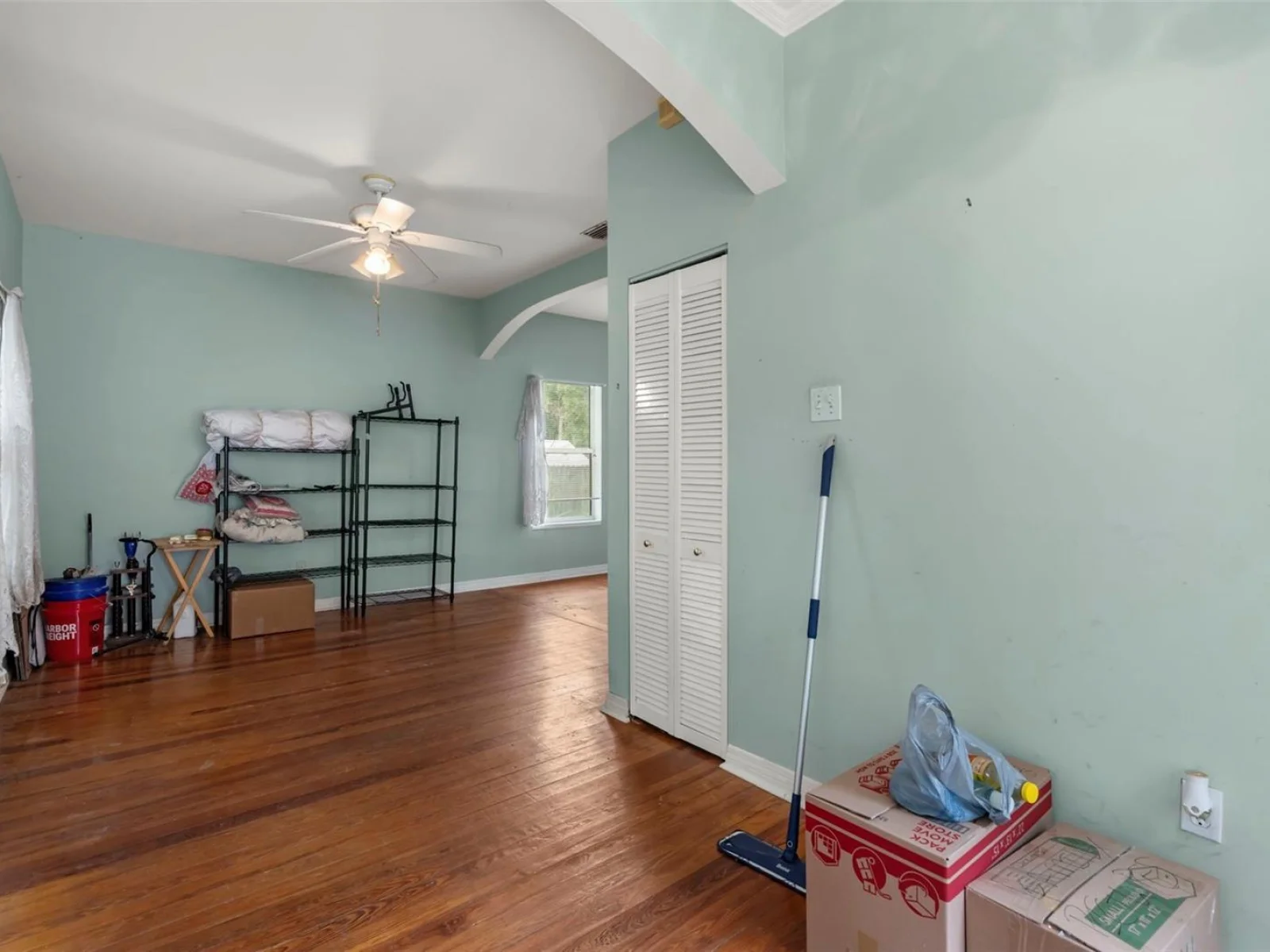936 E 5TH AVE, MOUNT DORA, FL — photo 3
