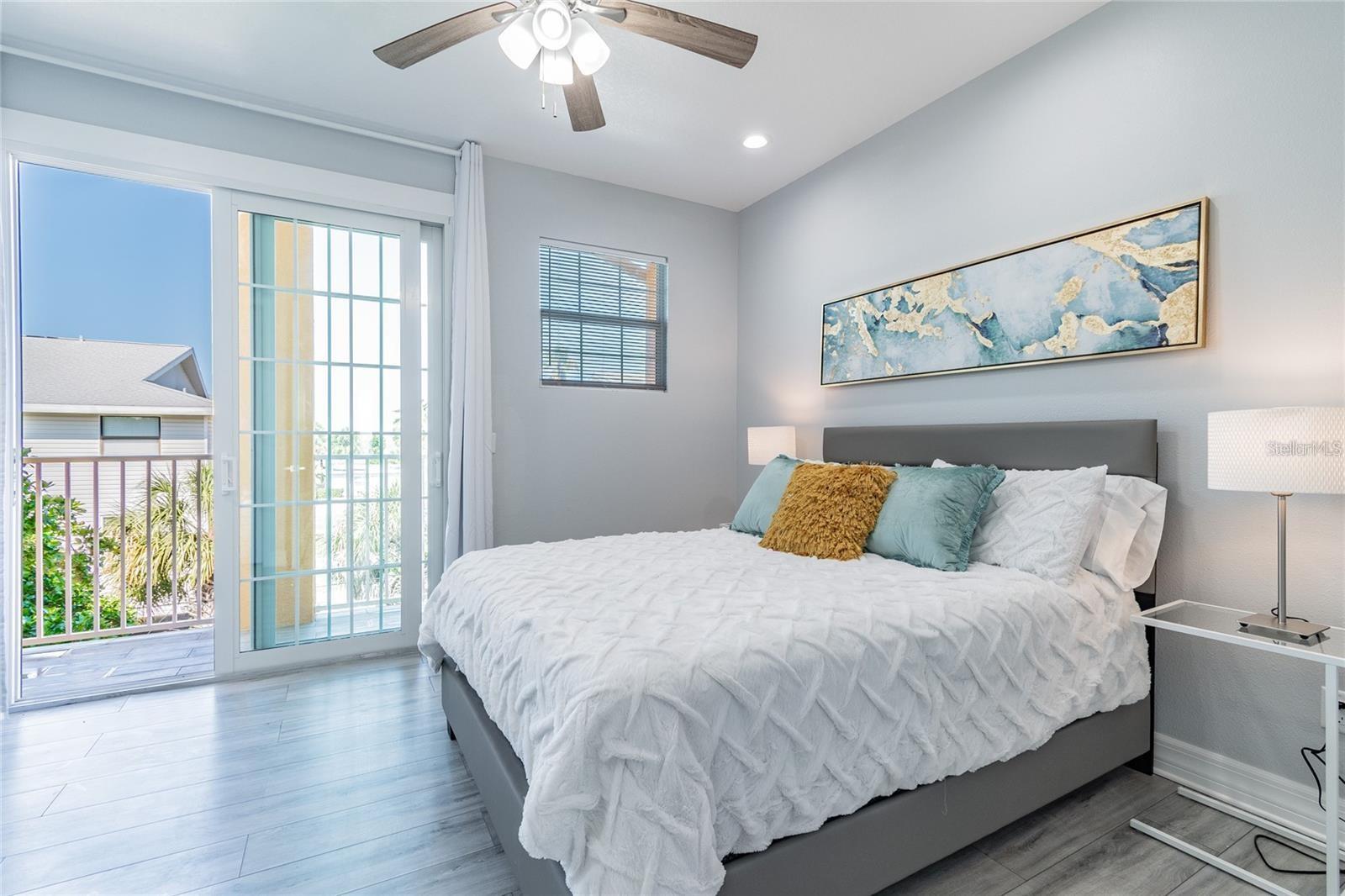 2108 1ST ST, INDIAN ROCKS BEACH, FL — photo 8
