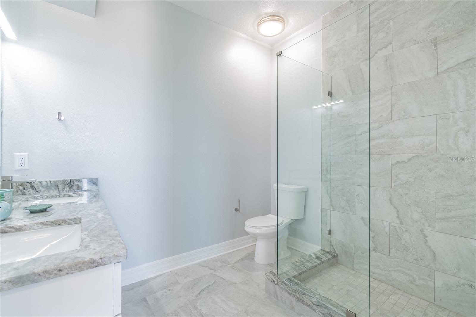 2108 1ST ST, INDIAN ROCKS BEACH, FL — photo 10