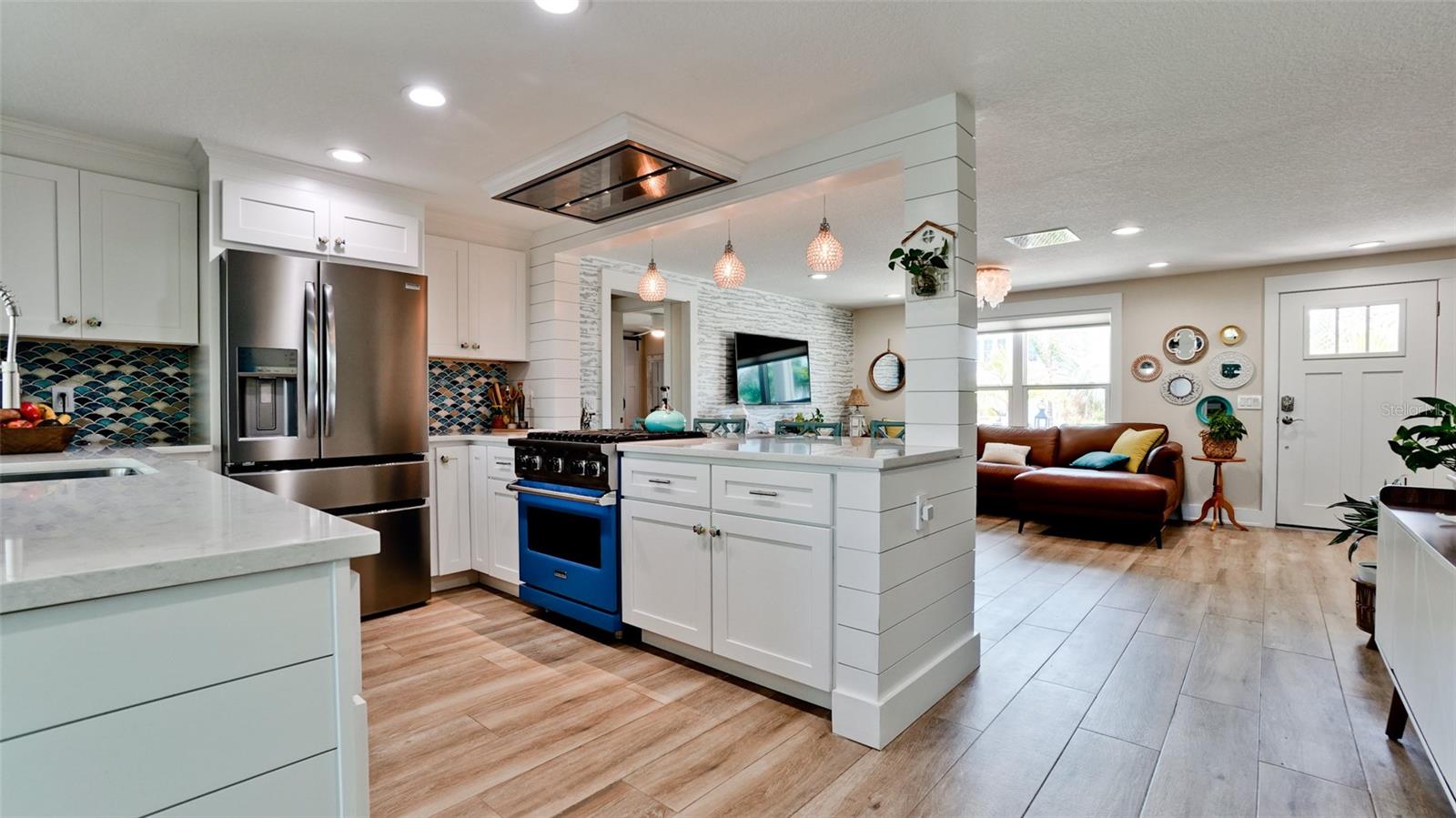 522 68TH ST, HOLMES BEACH, FL — photo 8