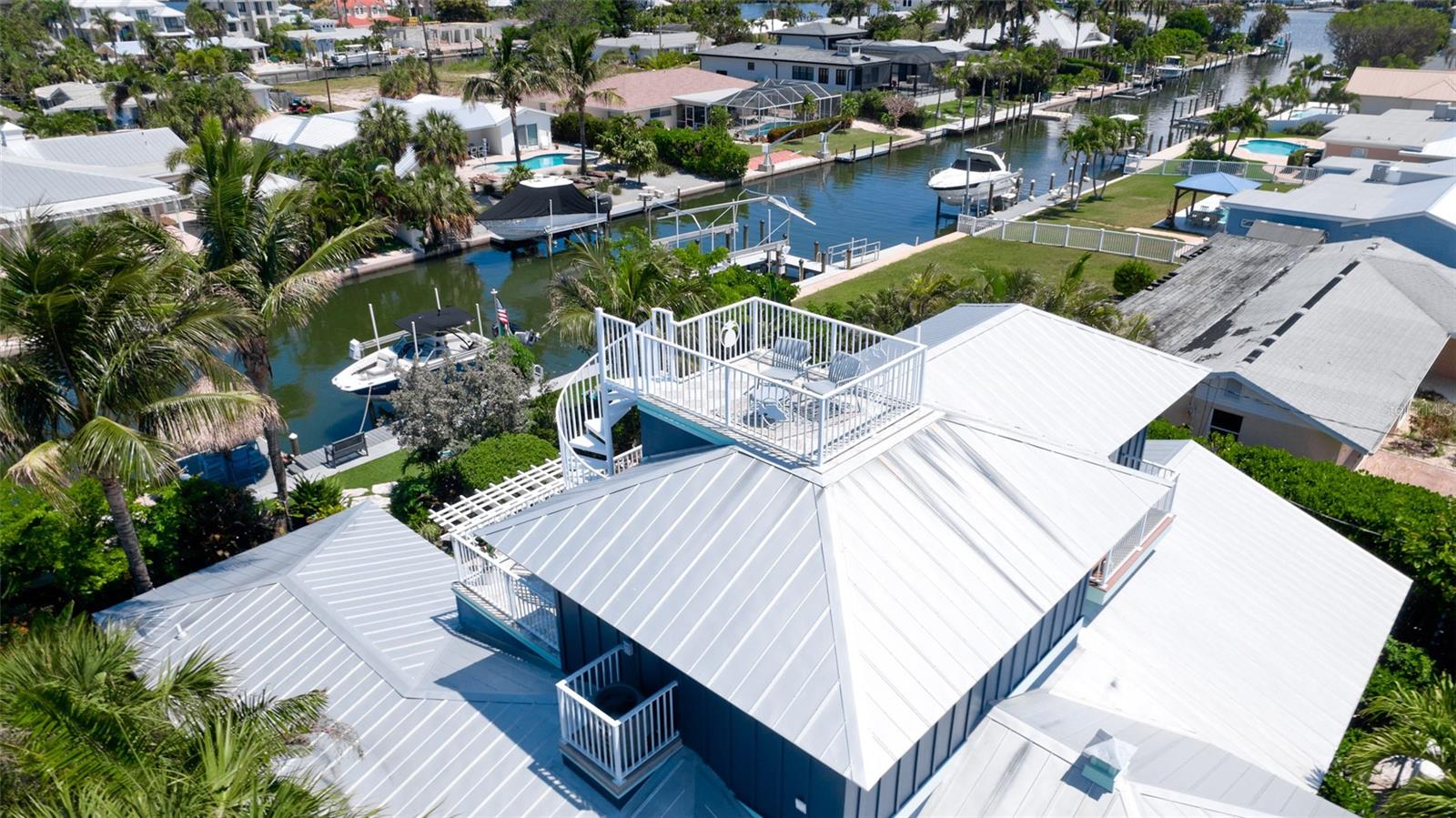 522 68TH ST, HOLMES BEACH, FL — photo 38