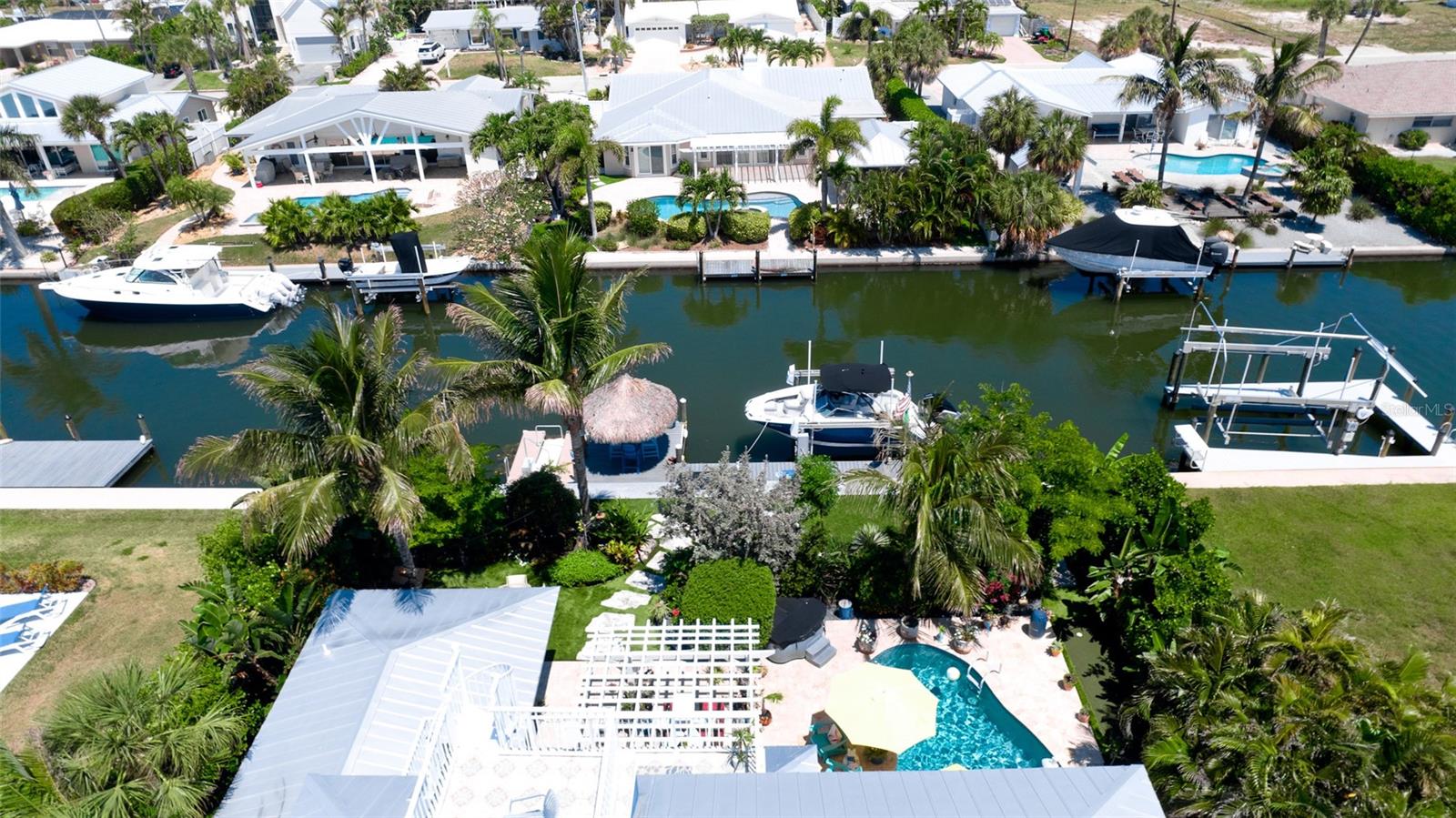 522 68TH ST, HOLMES BEACH, FL — photo 40