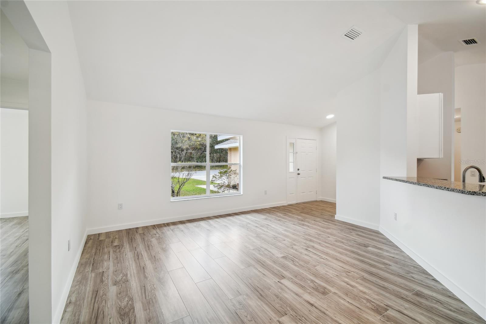 11 CARNATION CT E, HOMOSASSA, FL — photo 12