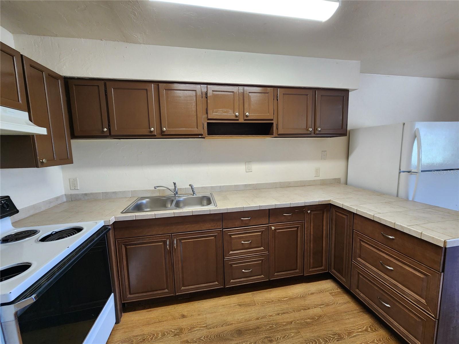 719 SW 70TH TER #5, GAINESVILLE, FL — photo 6