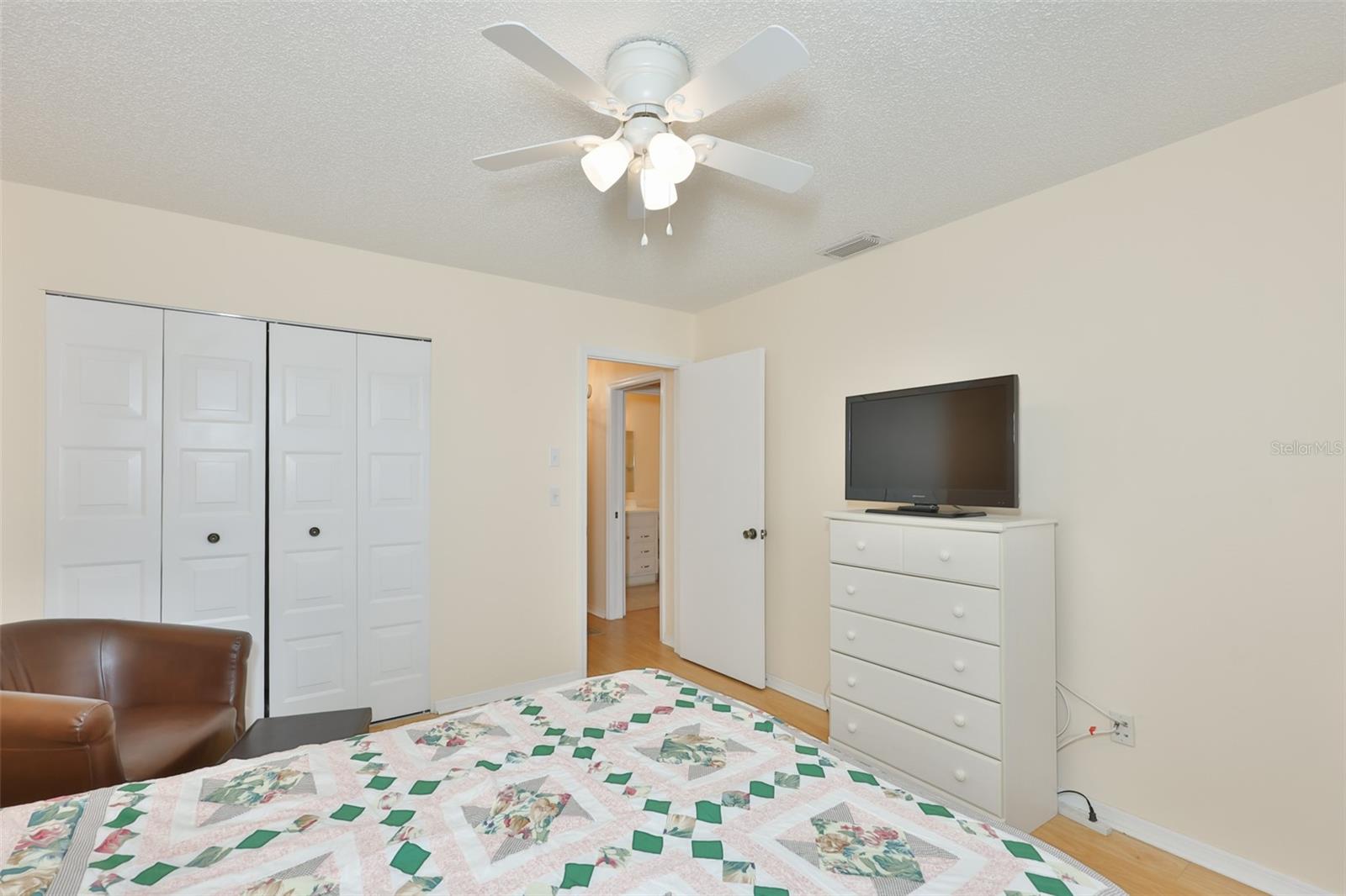 109 GLENDOWER CIR, SUN CITY CENTER, FL — photo 22