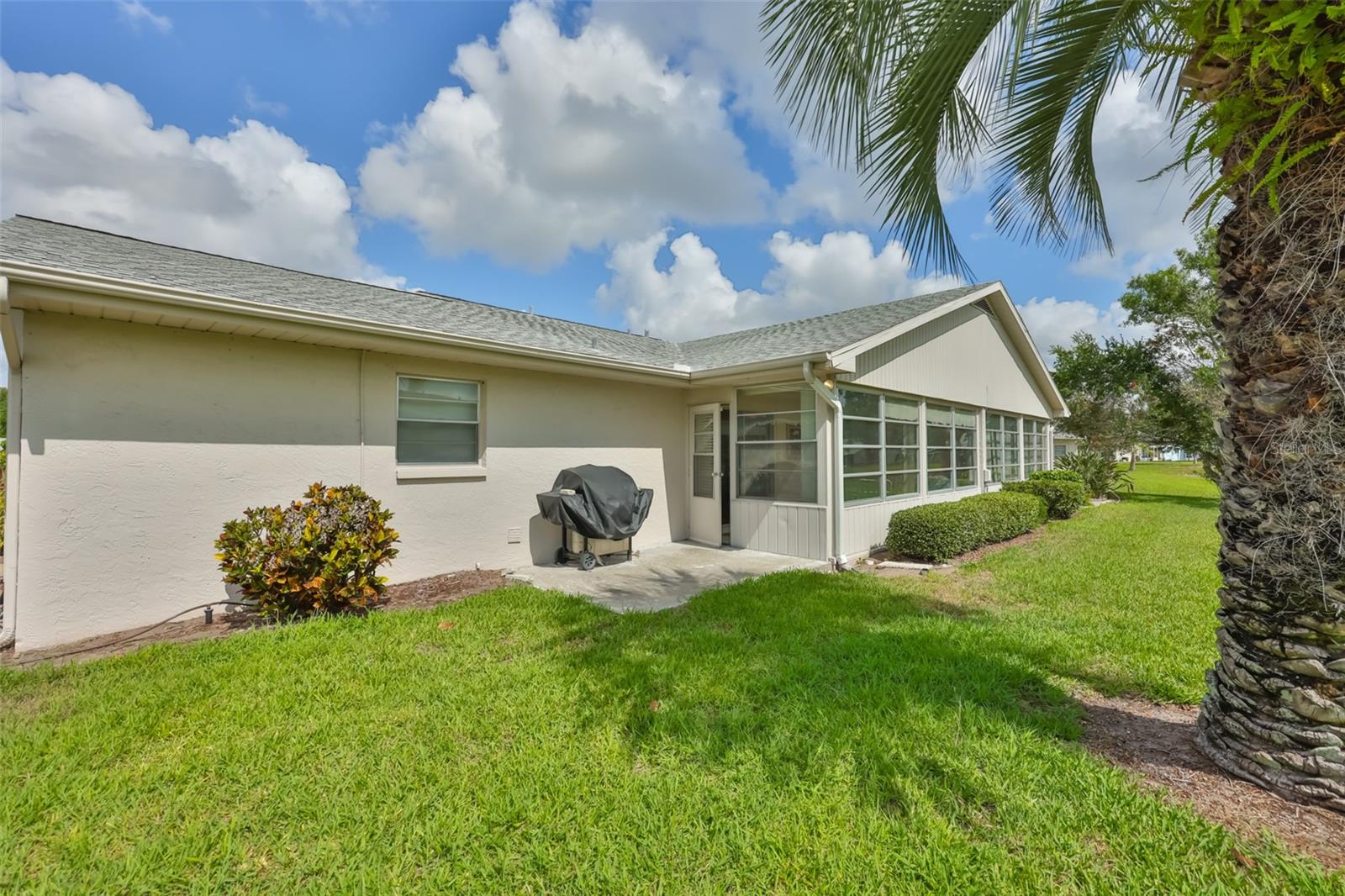 109 GLENDOWER CIR, SUN CITY CENTER, FL — photo 28