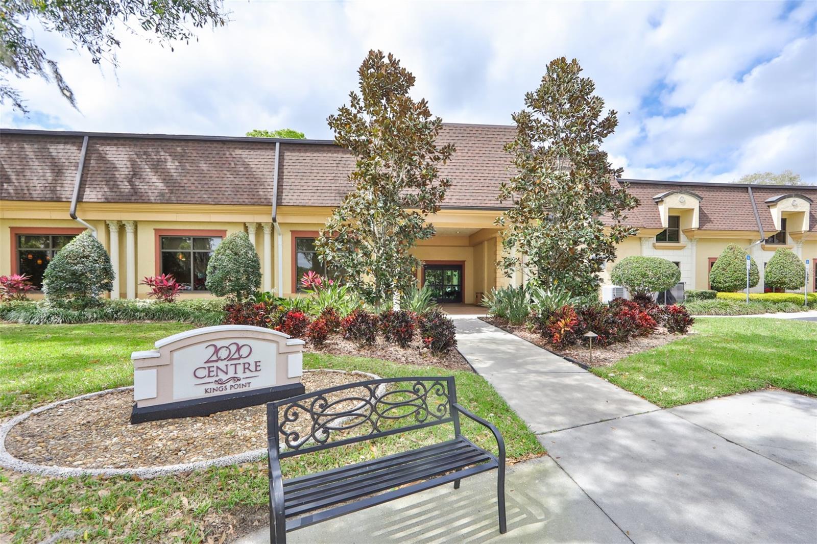 109 GLENDOWER CIR, SUN CITY CENTER, FL — photo 62