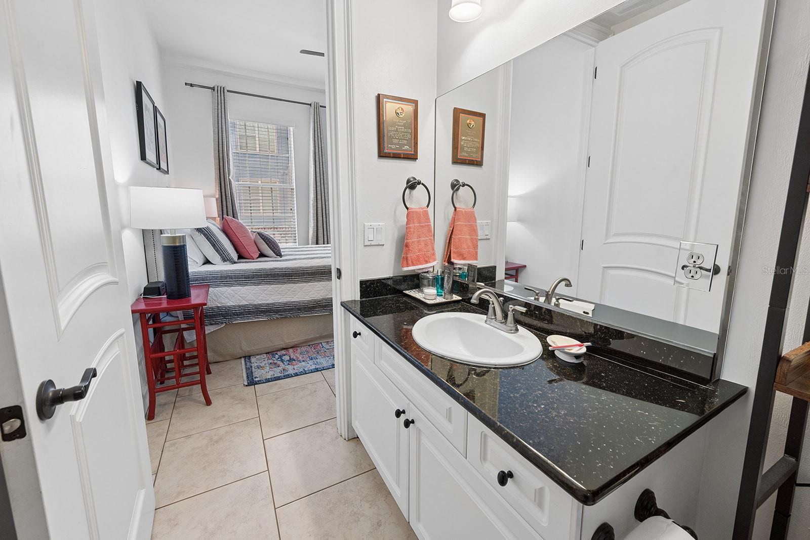 325 NW 14TH ST #205, GAINESVILLE, FL — photo 34