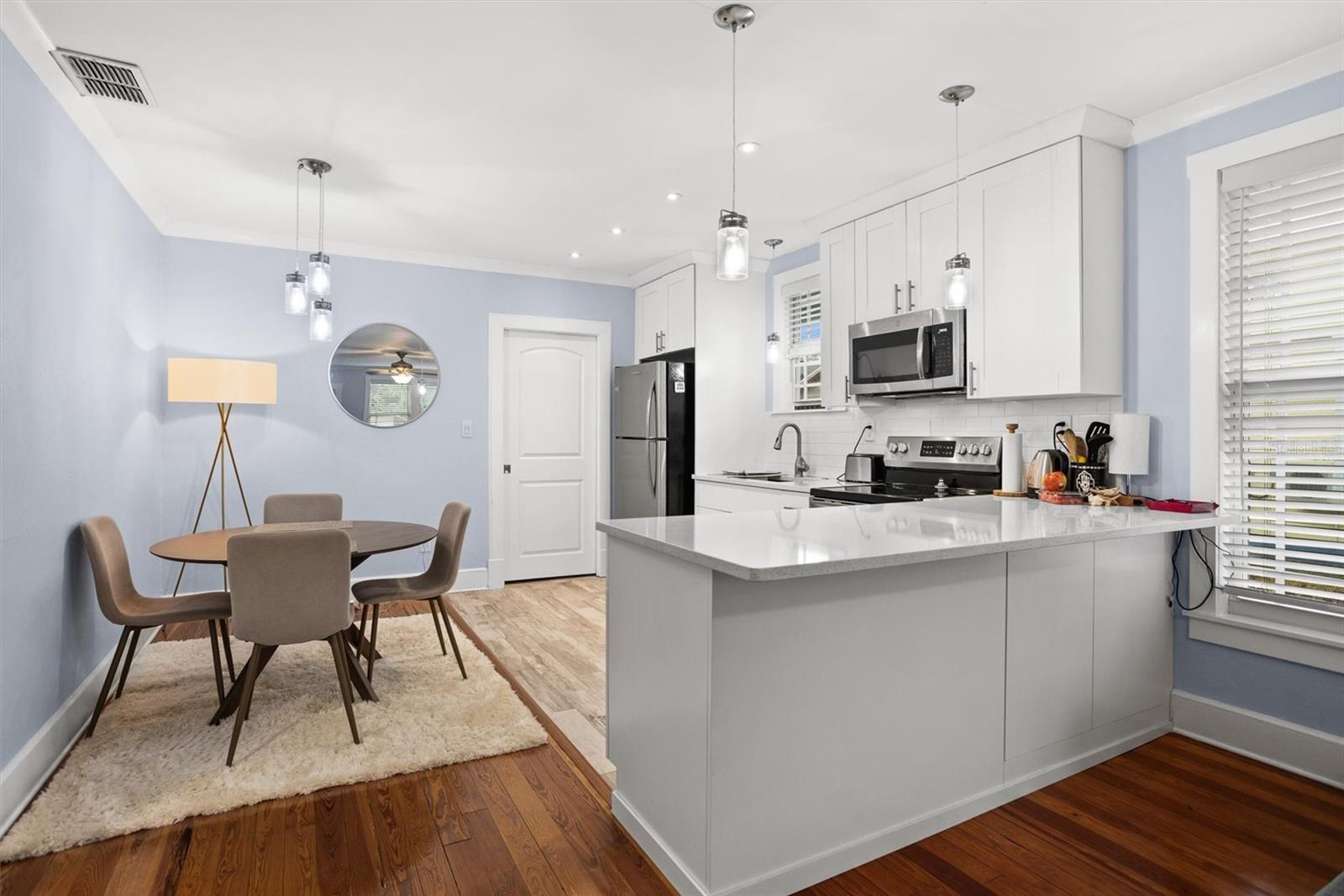 319 BETHEL AVE S, ST PETERSBURG, FL — photo 8