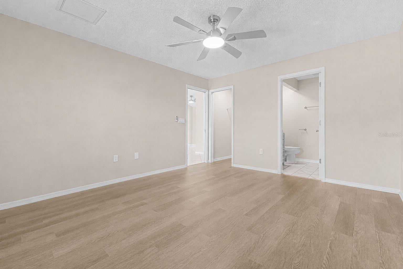 18271 TEMPLE AVE, PORT CHARLOTTE, FL — photo 13