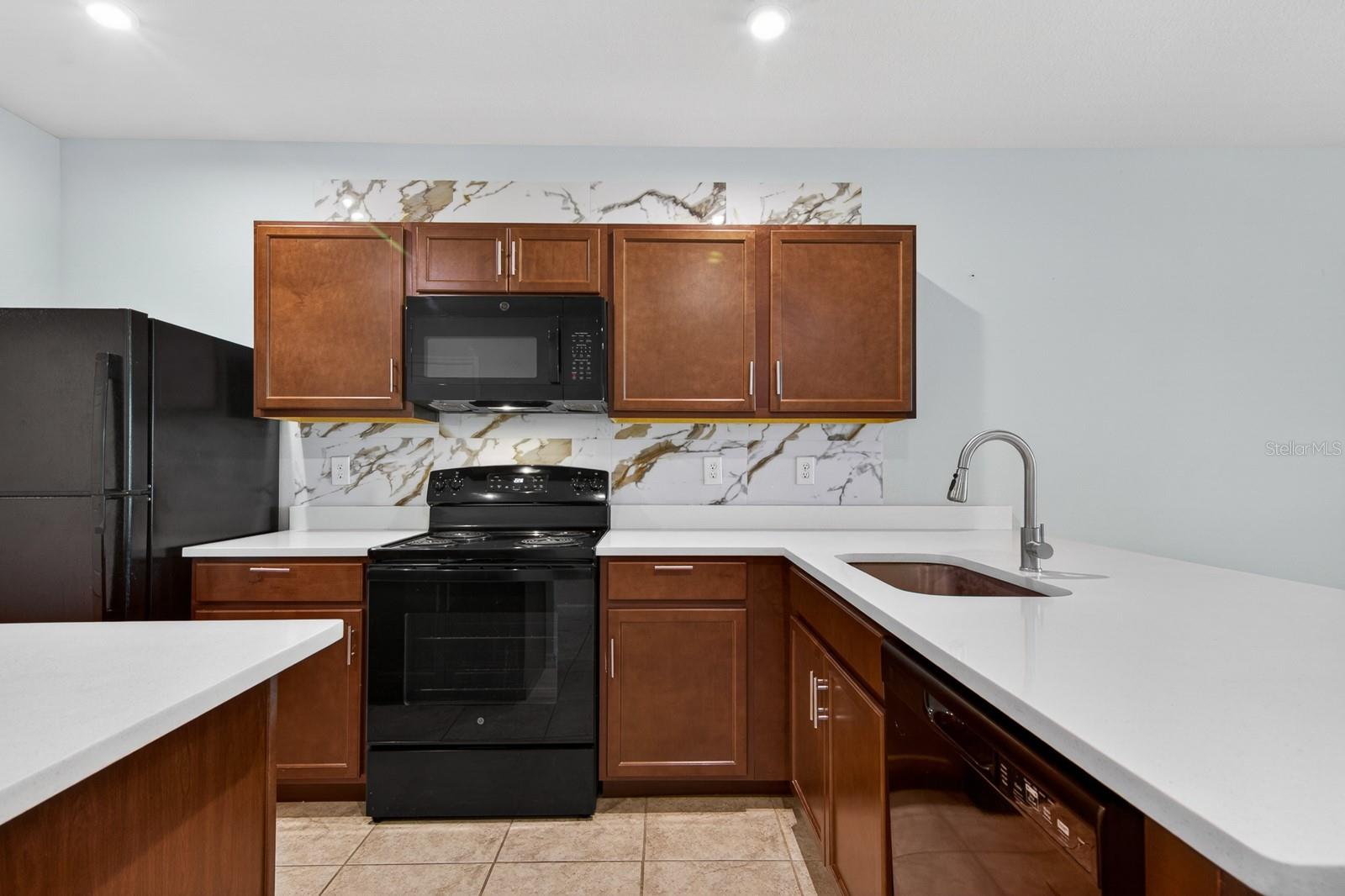 3048 VICTORIA INLET DR, HOLIDAY, FL — photo 11