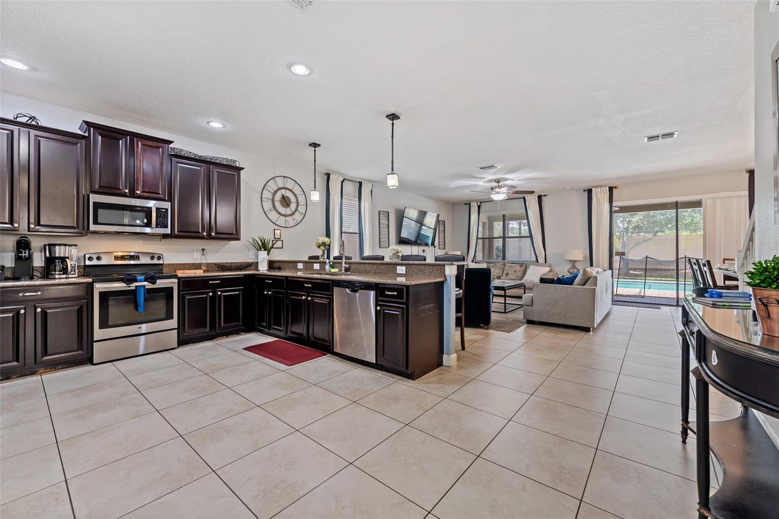 1530 MOON VALLEY DR, DAVENPORT, FL — photo 10