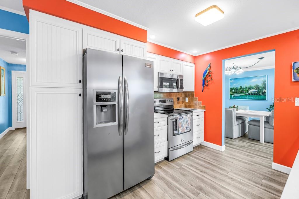731 OBERLIN DR, CLEARWATER, FL — photo 14