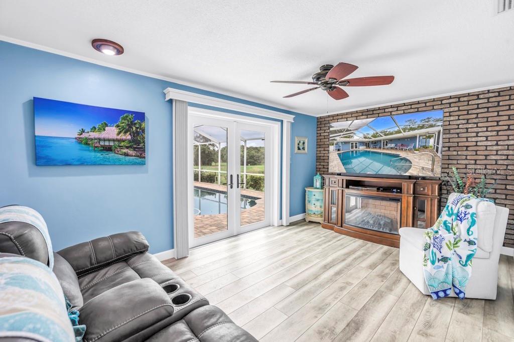731 OBERLIN DR, CLEARWATER, FL — photo 17
