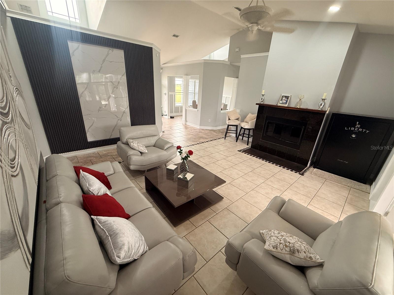 24920 SE HIGHWAY 450, UMATILLA, FL — photo 12