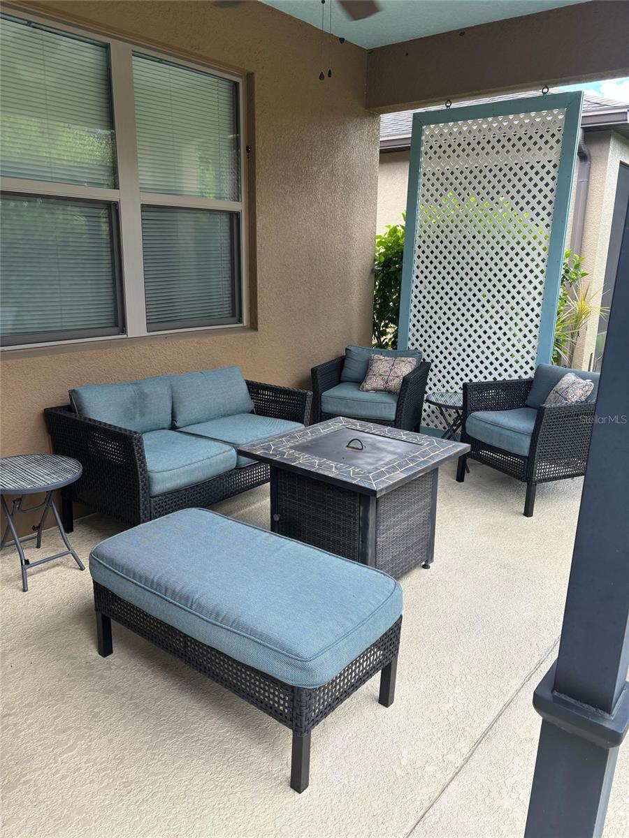 221 ALMERIA WAY, DAVENPORT, FL — photo 2