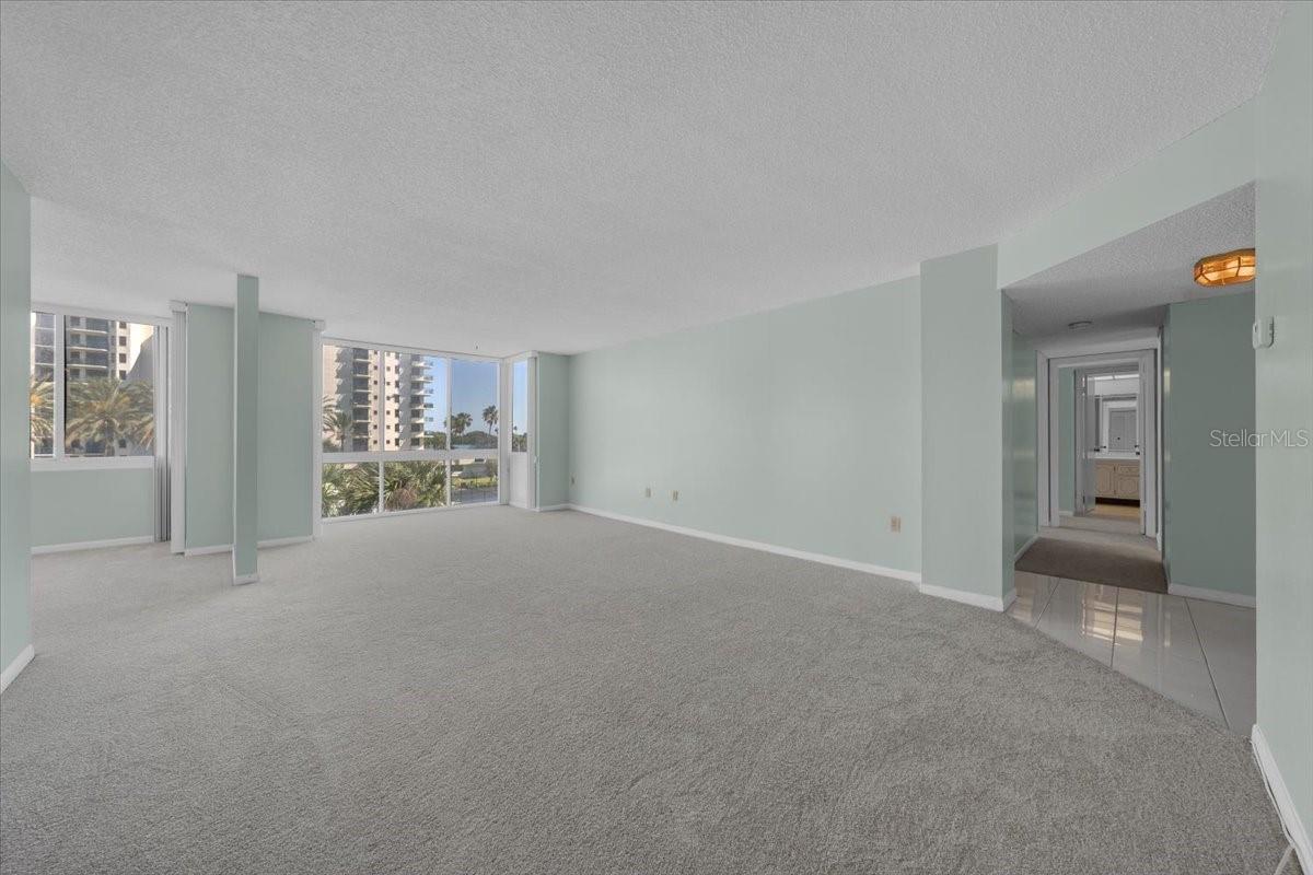 660 ISLAND WAY #301, CLEARWATER BEACH, FL — photo 9