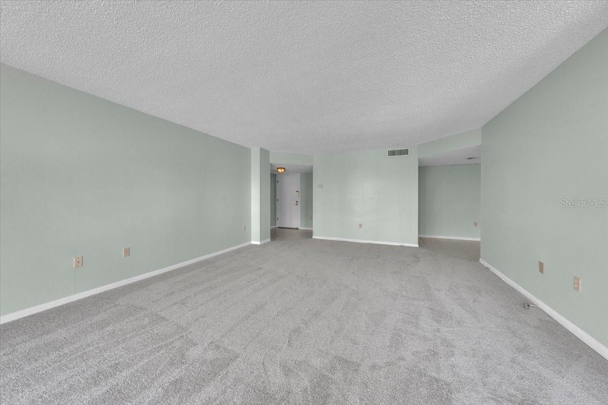 660 ISLAND WAY #301, CLEARWATER BEACH, FL — photo 27