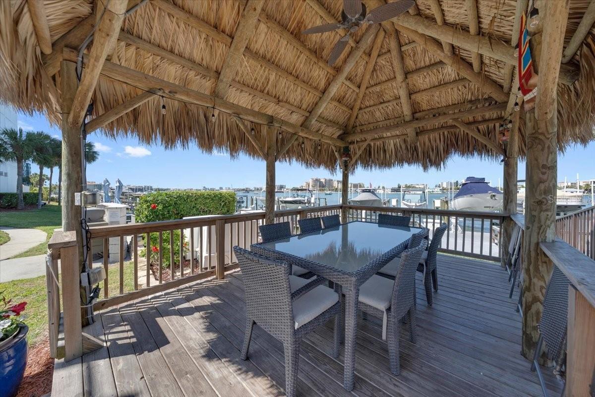 660 ISLAND WAY #301, CLEARWATER BEACH, FL — photo 54