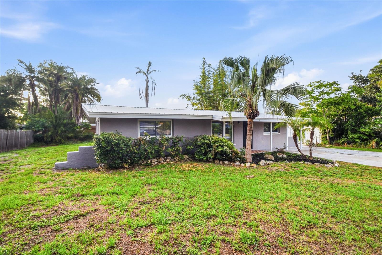 5917 OLIVE AVE, SARASOTA, FL — photo 11