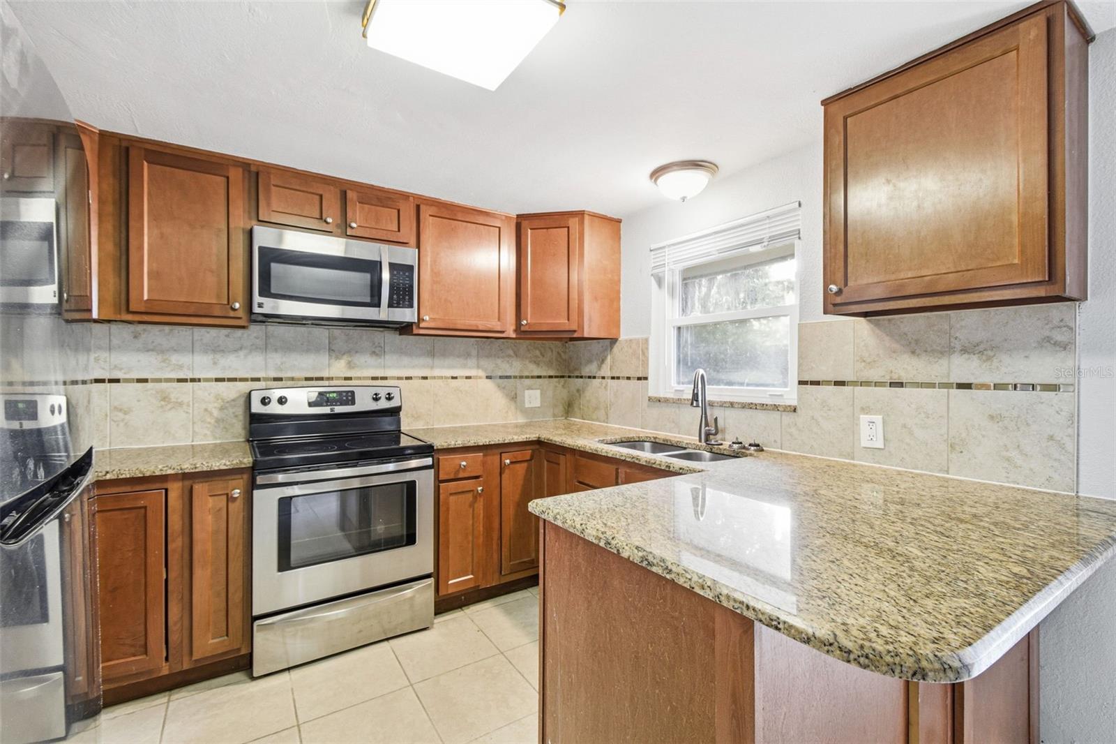 5917 OLIVE AVE, SARASOTA, FL — photo 18