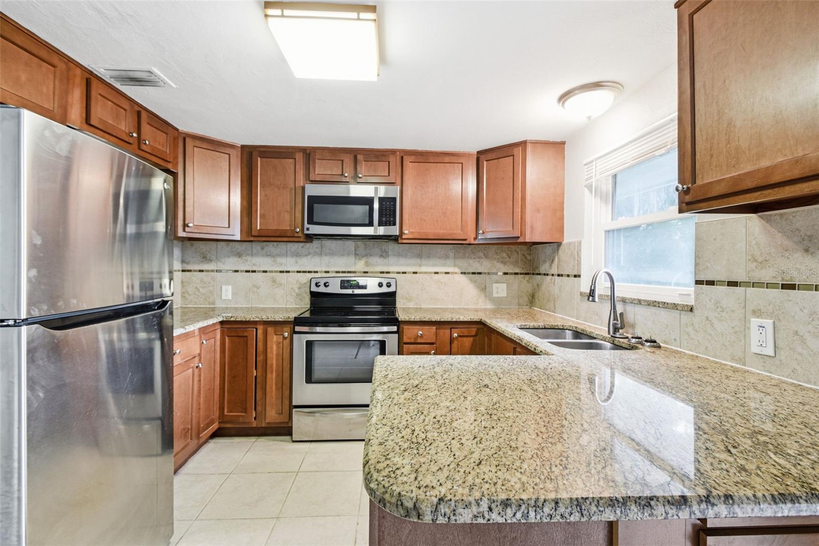 5917 OLIVE AVE, SARASOTA, FL — photo 19
