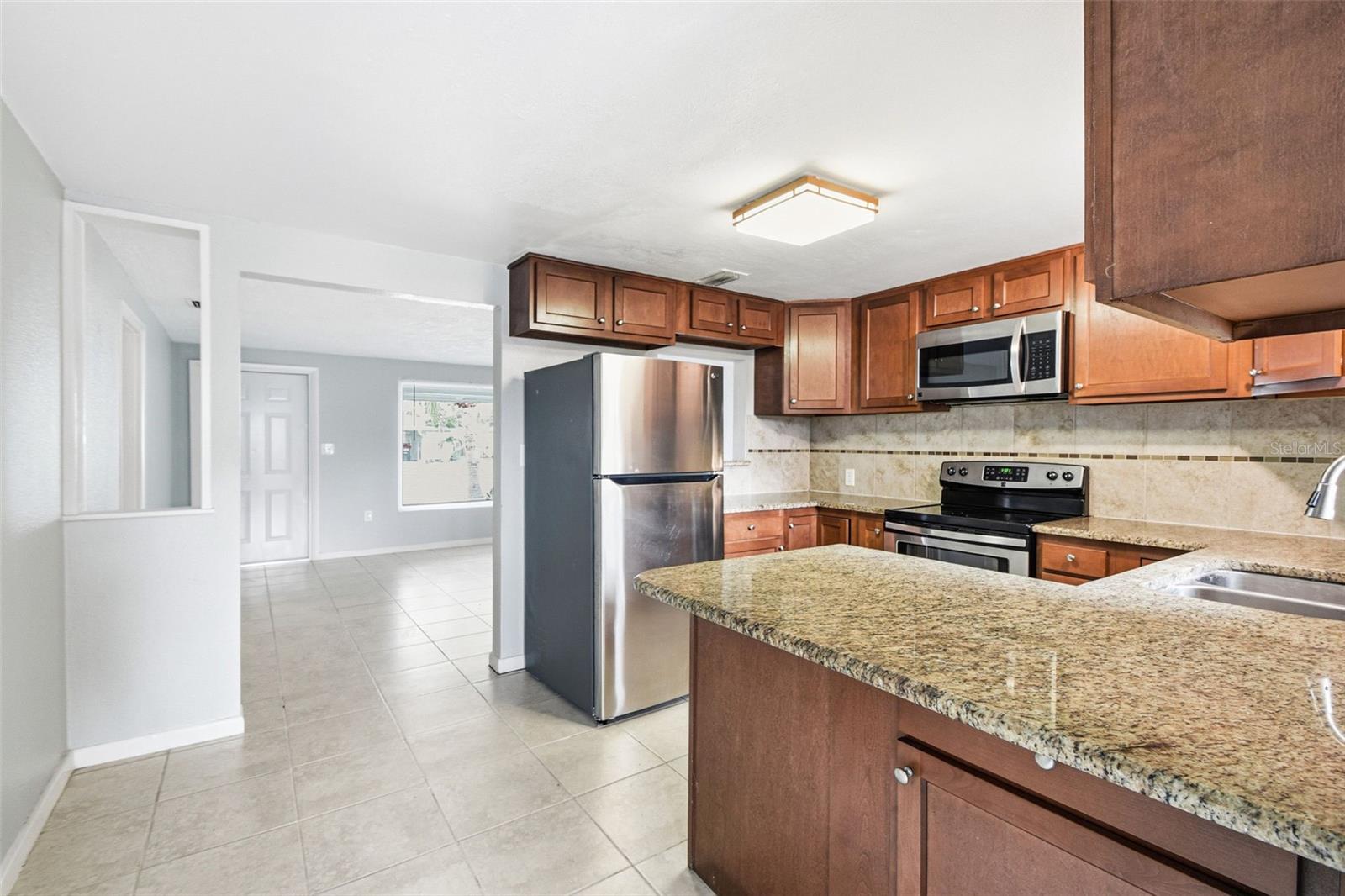 5917 OLIVE AVE, SARASOTA, FL — photo 21