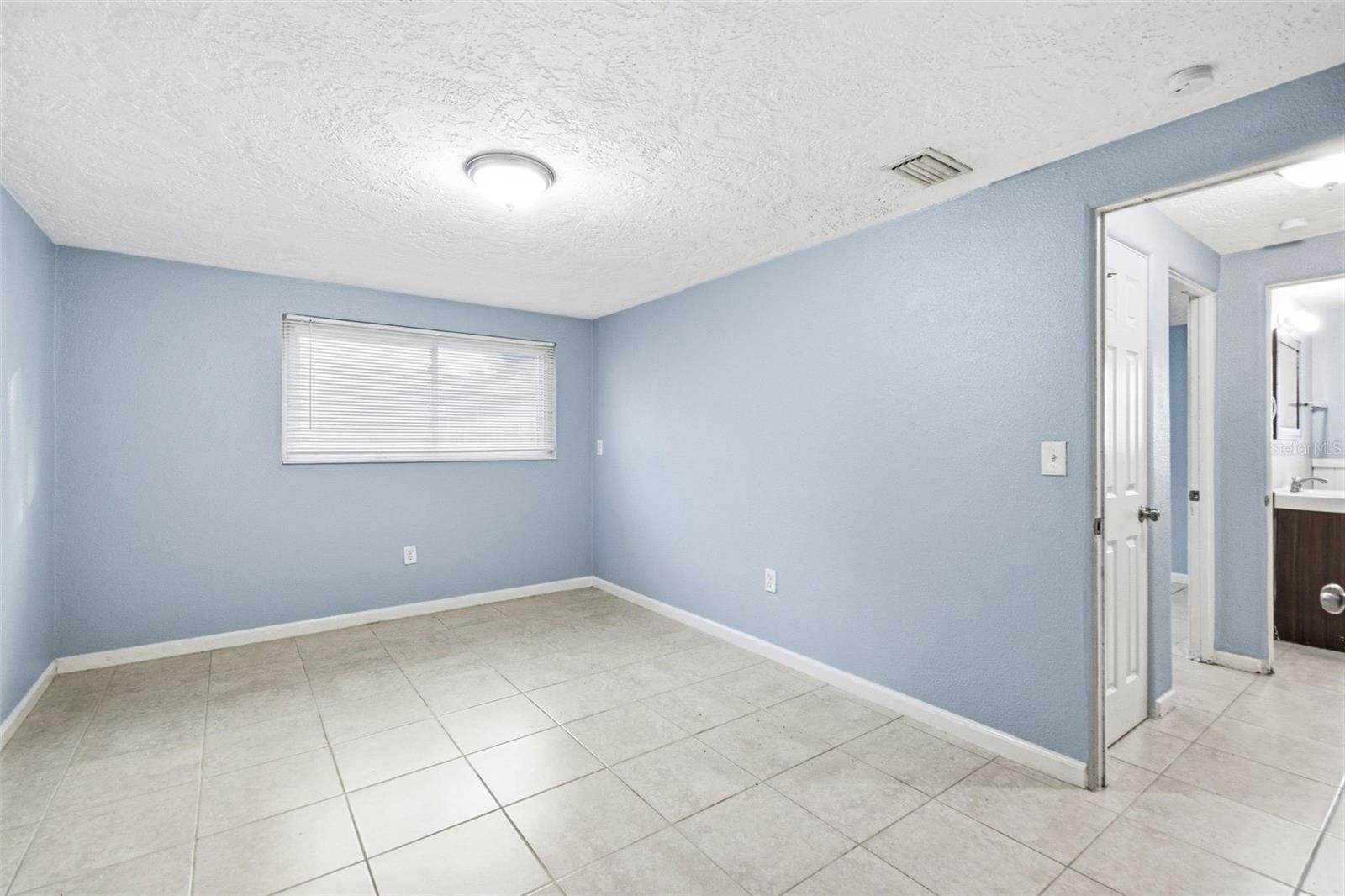 5917 OLIVE AVE, SARASOTA, FL — photo 28