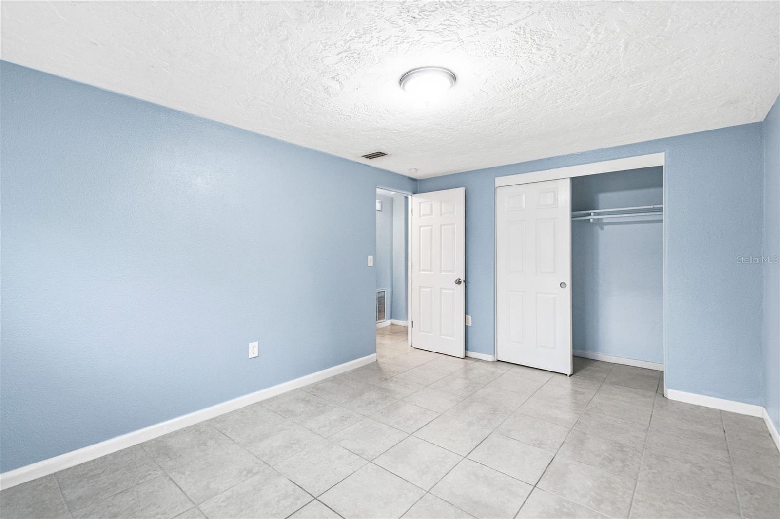 5917 OLIVE AVE, SARASOTA, FL — photo 29