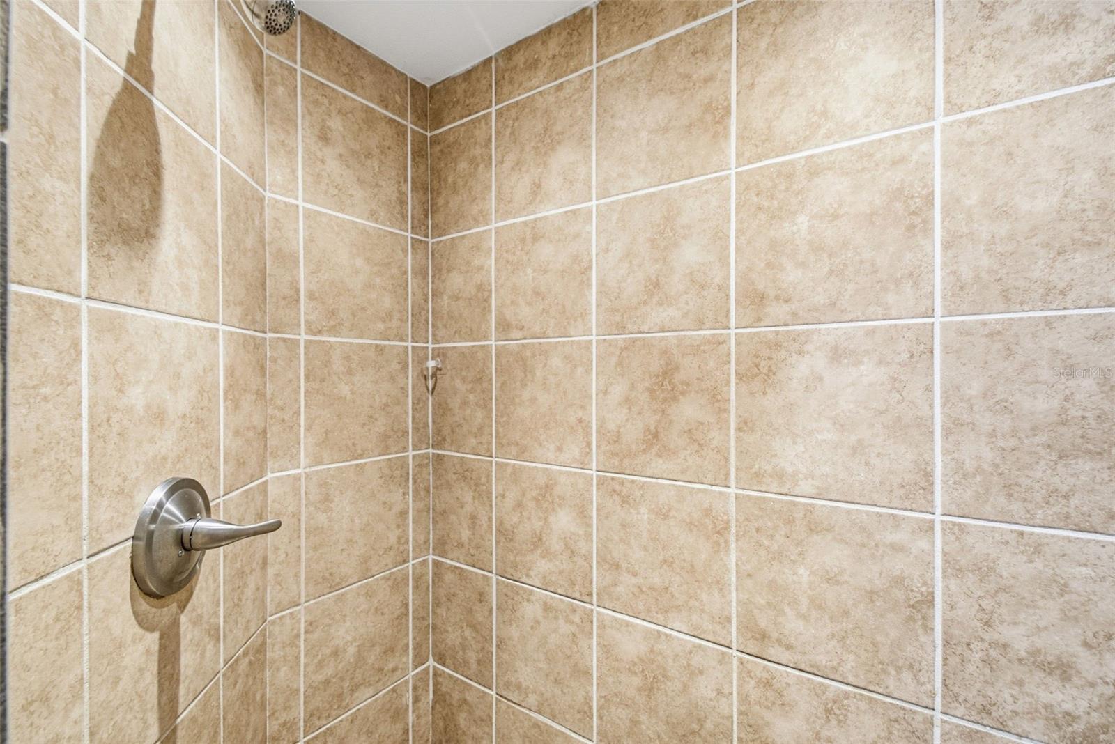 5917 OLIVE AVE, SARASOTA, FL — photo 42