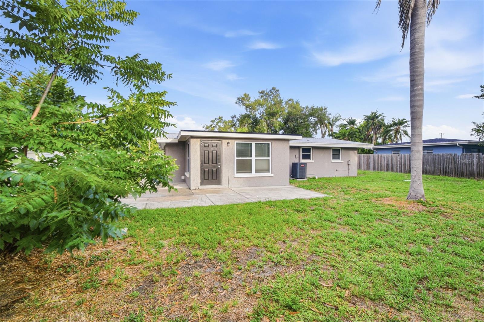 5917 OLIVE AVE, SARASOTA, FL — photo 45
